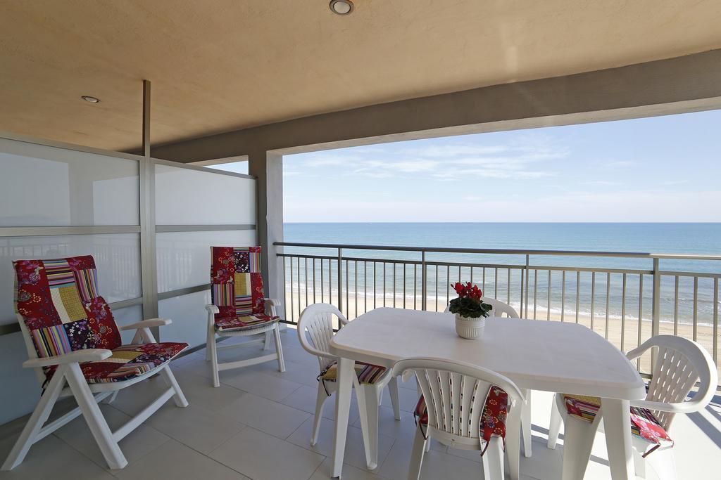 Apartamento Frente Al Mar 베이레과르드 외부 사진